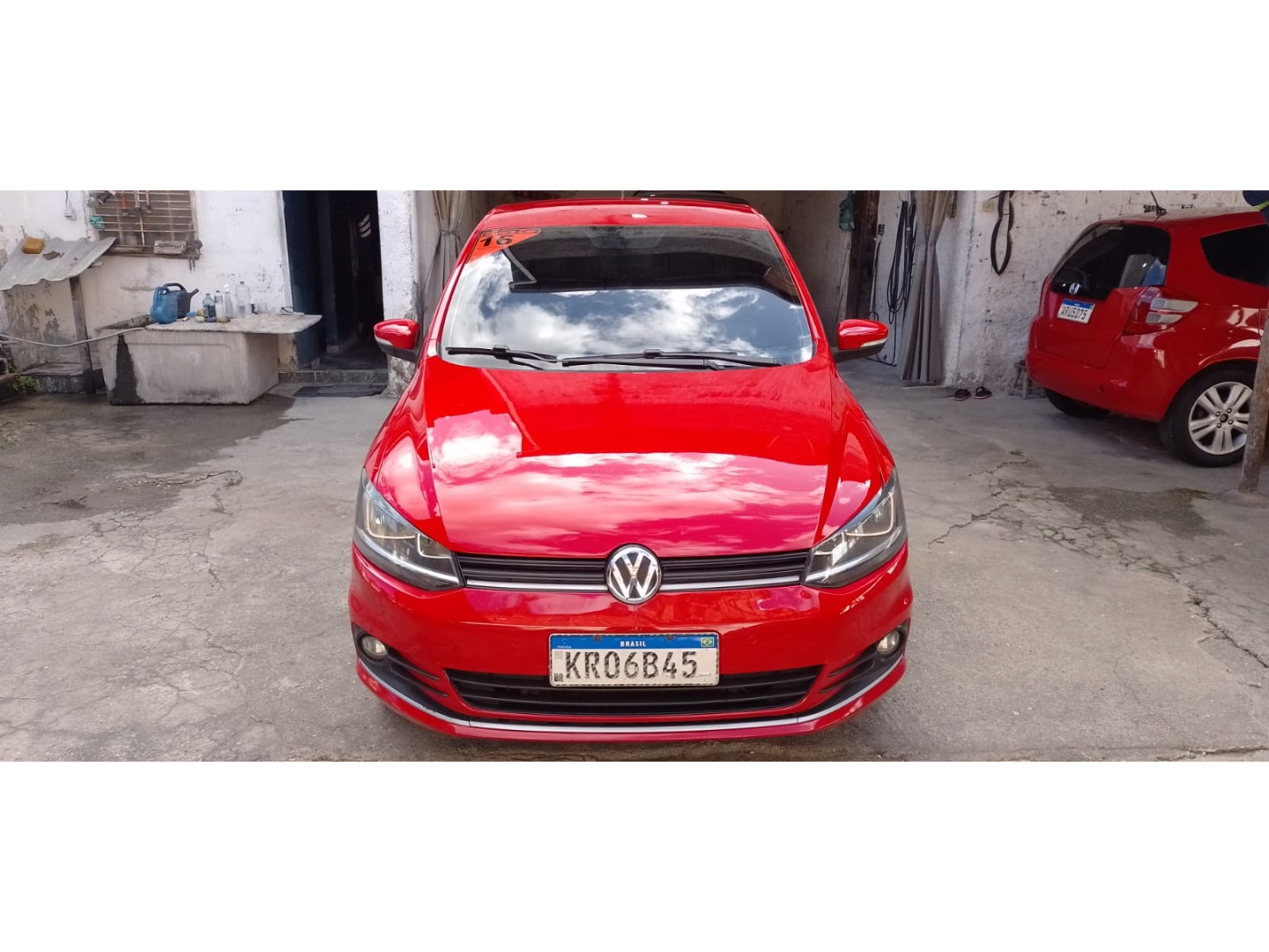 VOLKSWAGEN FOX 1.0 MPI COMFORTLINE 12V FLEX 4P MANUAL