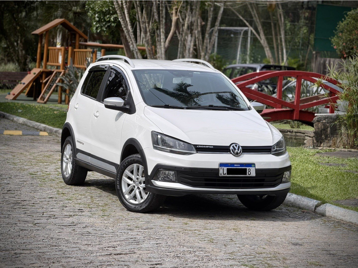 VOLKSWAGEN CROSSFOX