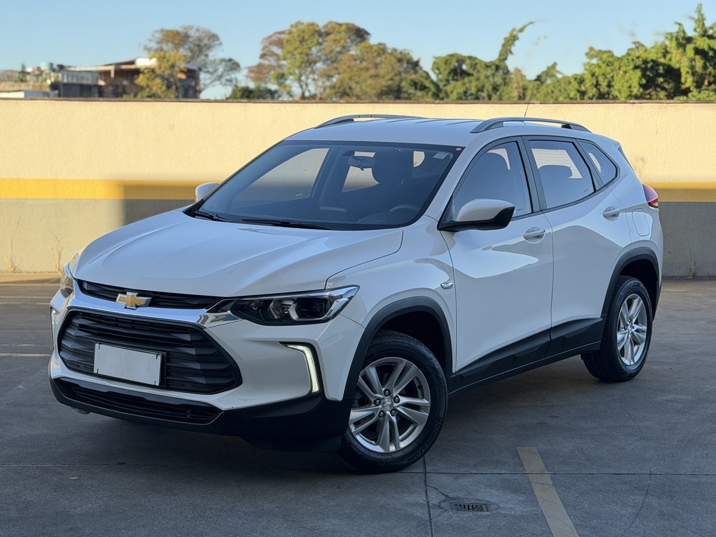 CHEVROLET TRACKER