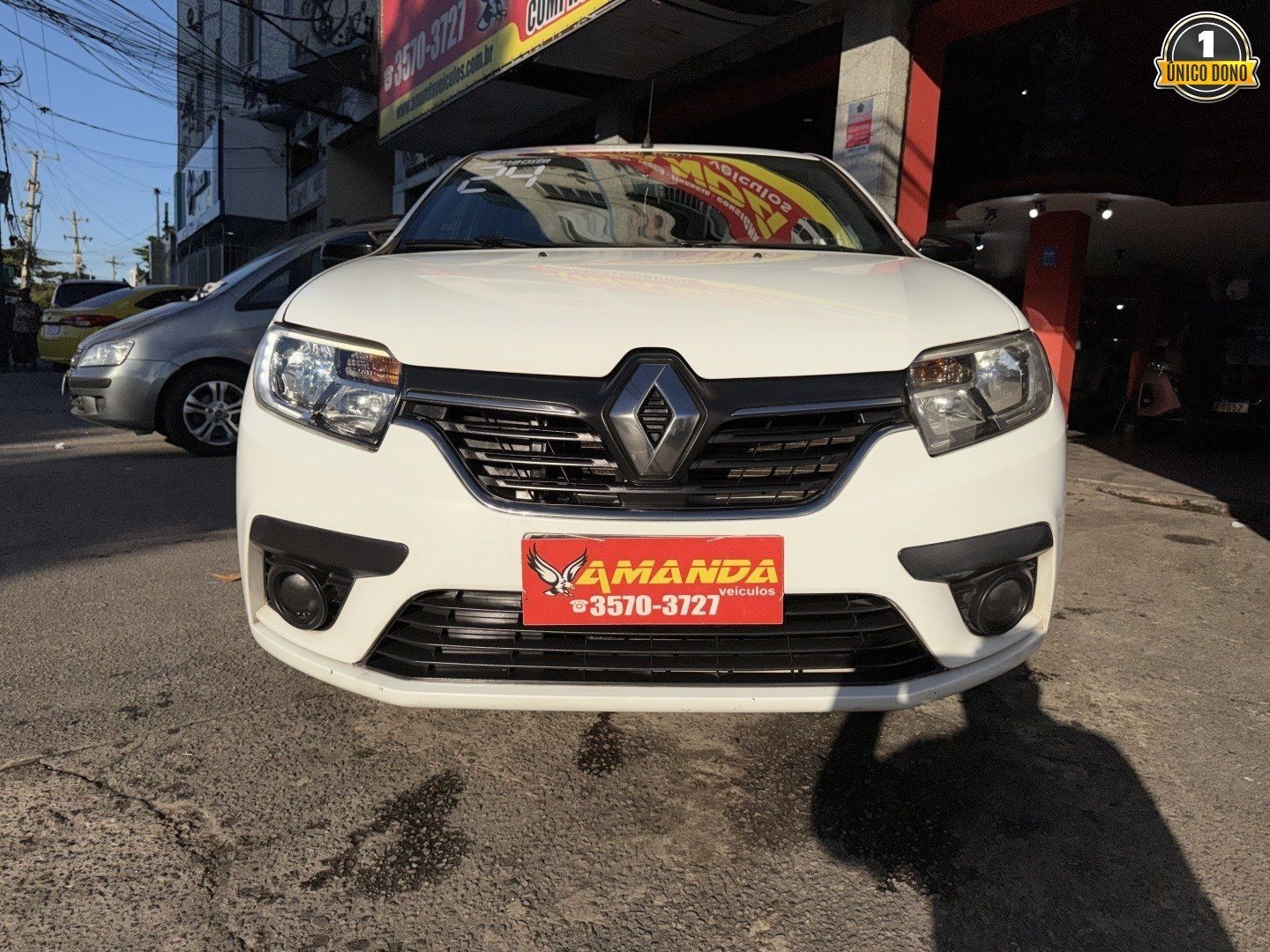 RENAULT LOGAN