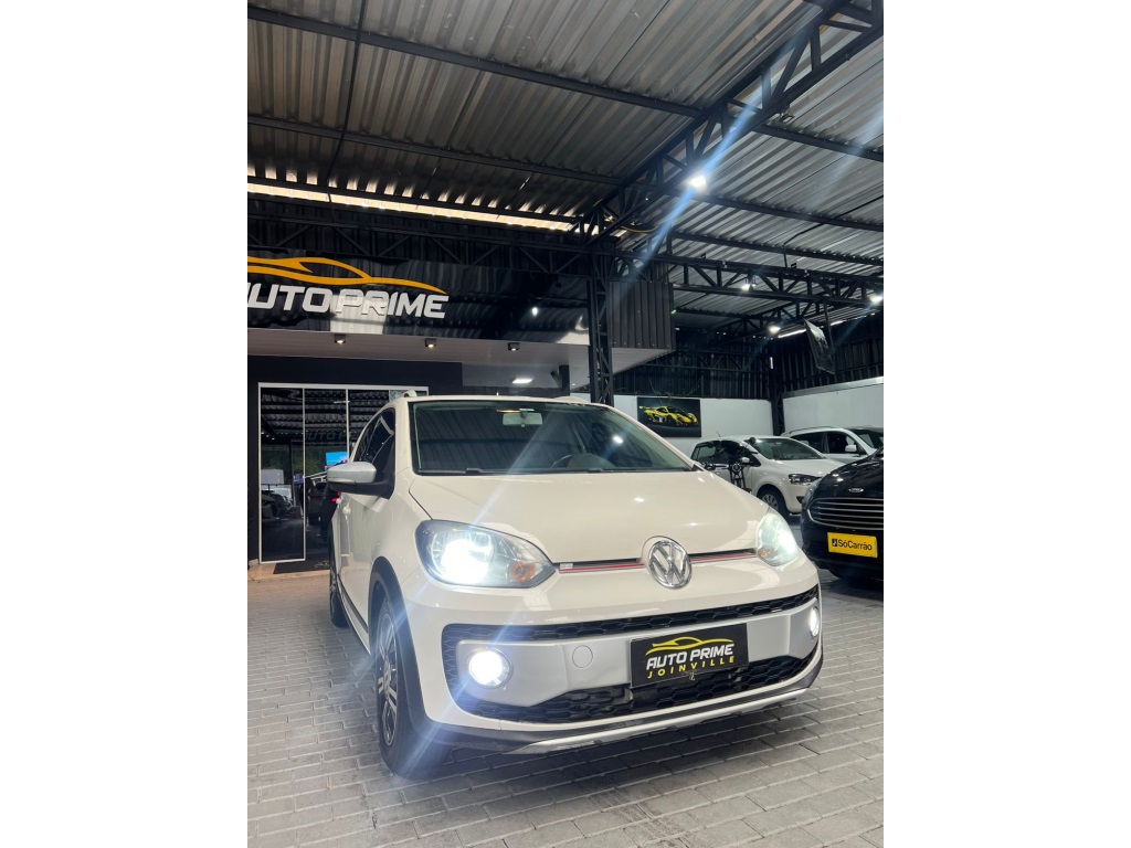 VOLKSWAGEN CROSS UP