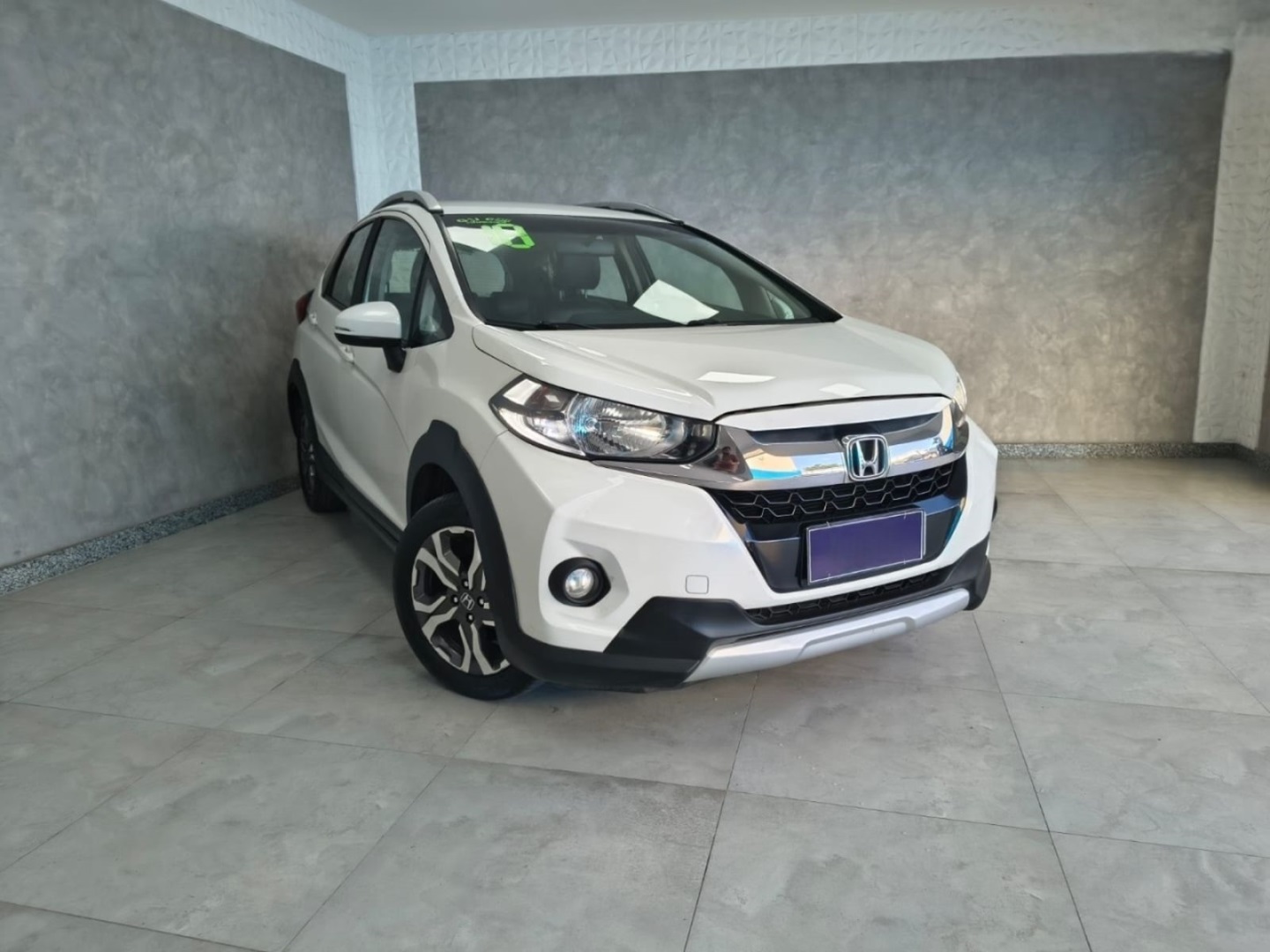 HONDA WR-V