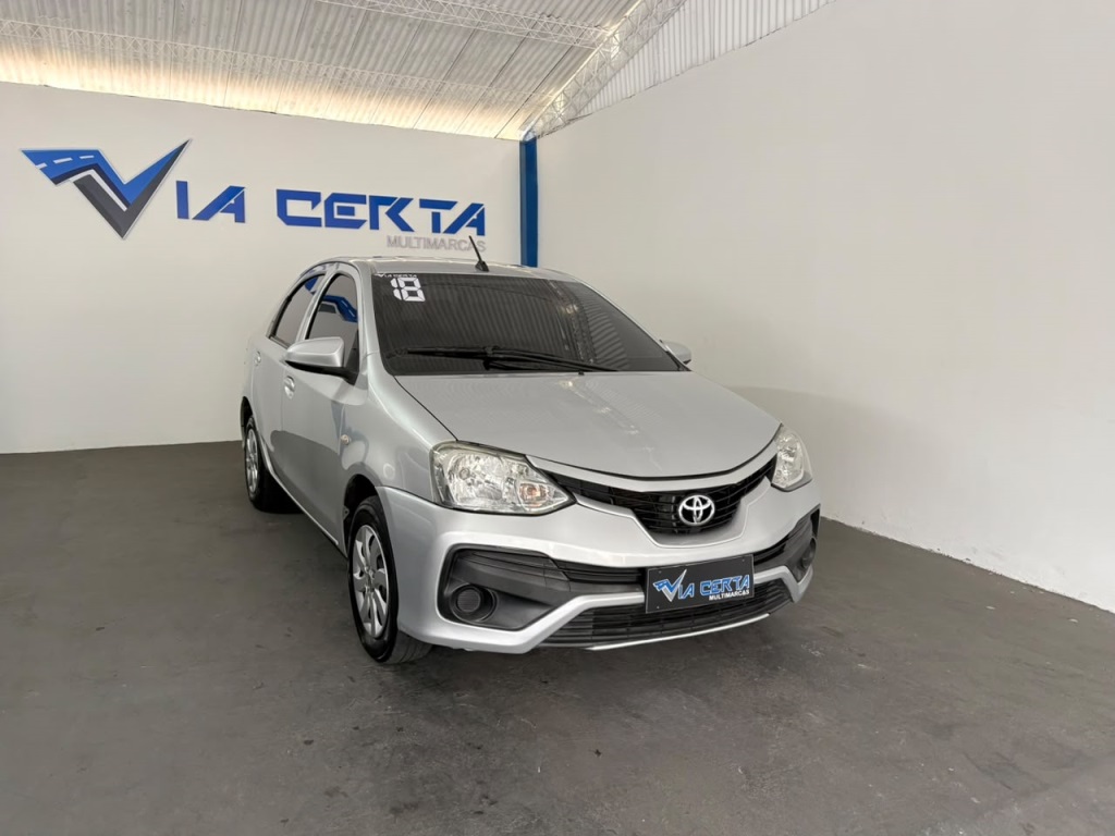 TOYOTA ETIOS