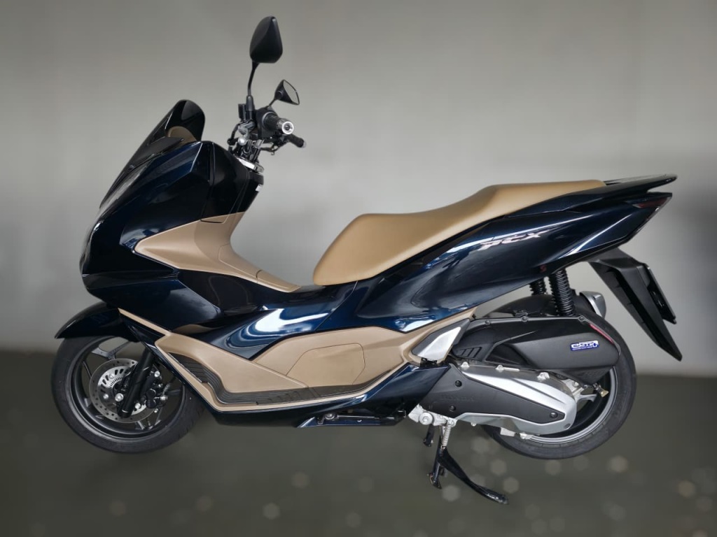 HONDA PCX 160 DLX ABS