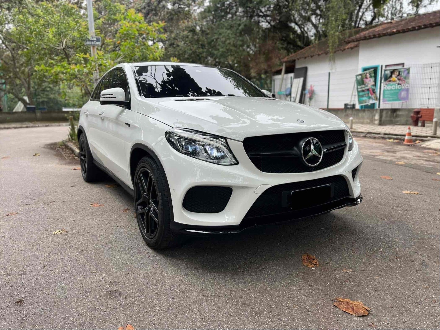 MERCEDES-BENZ GLE 400
