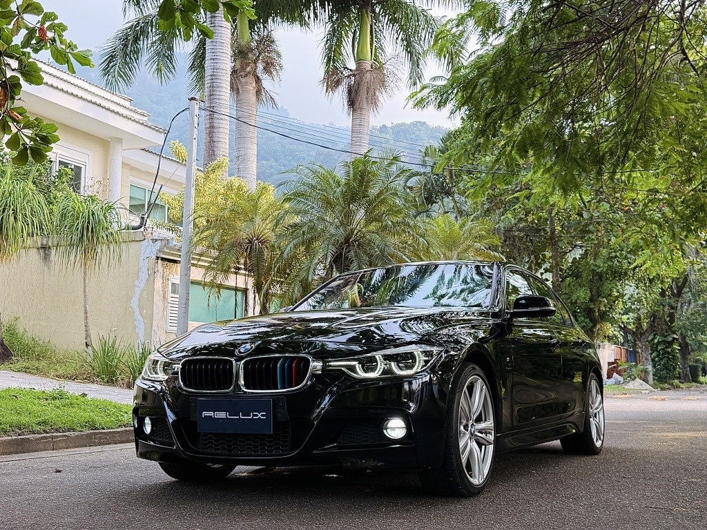 BMW 328i