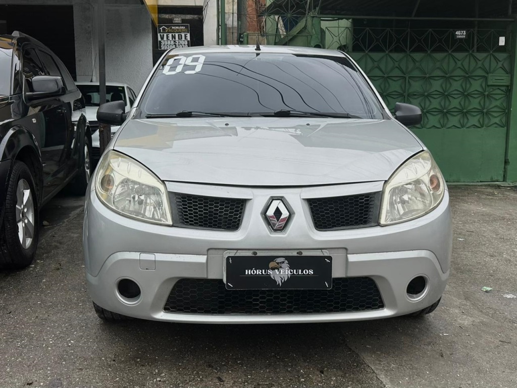 RENAULT SANDERO