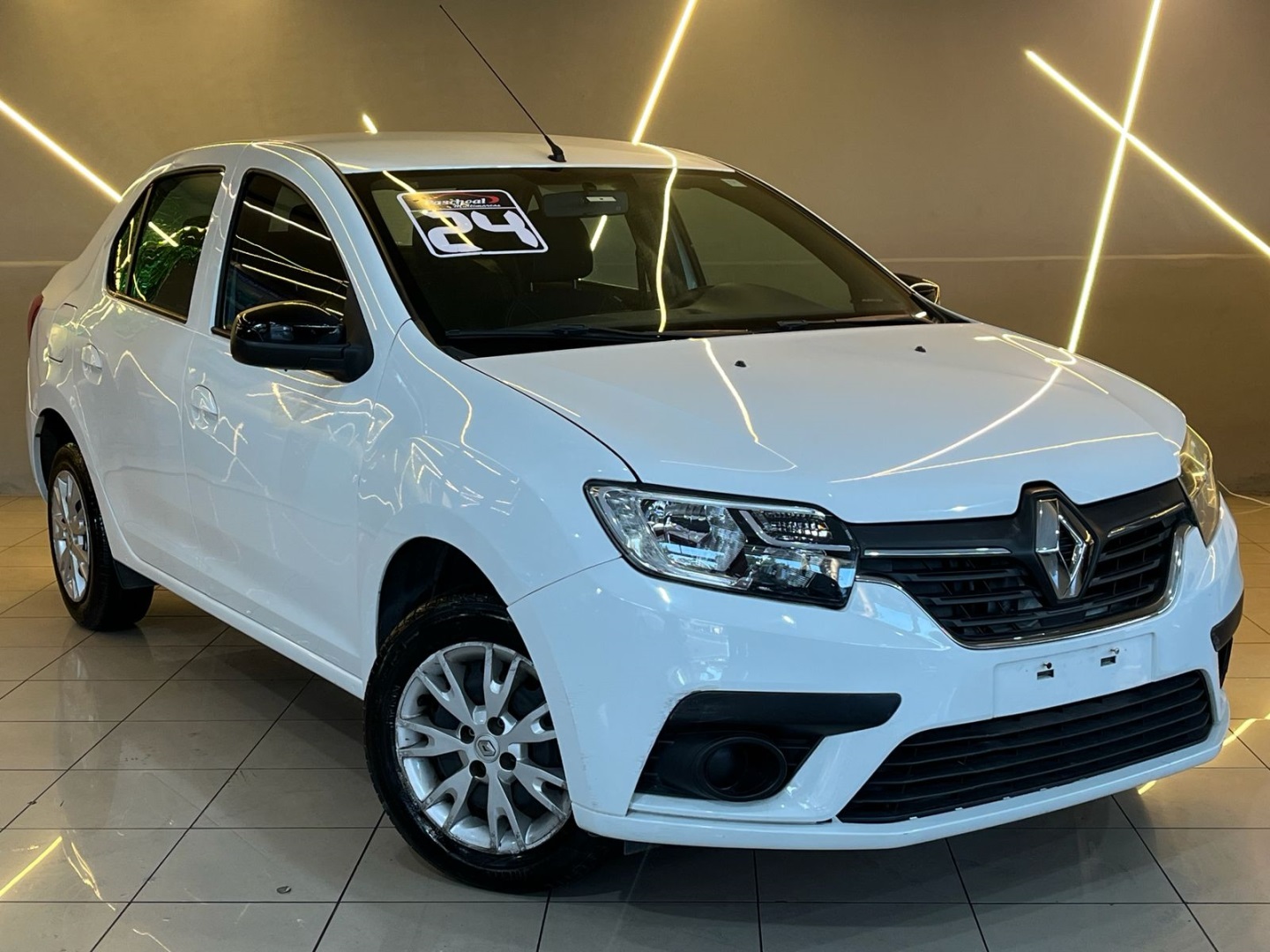 RENAULT LOGAN