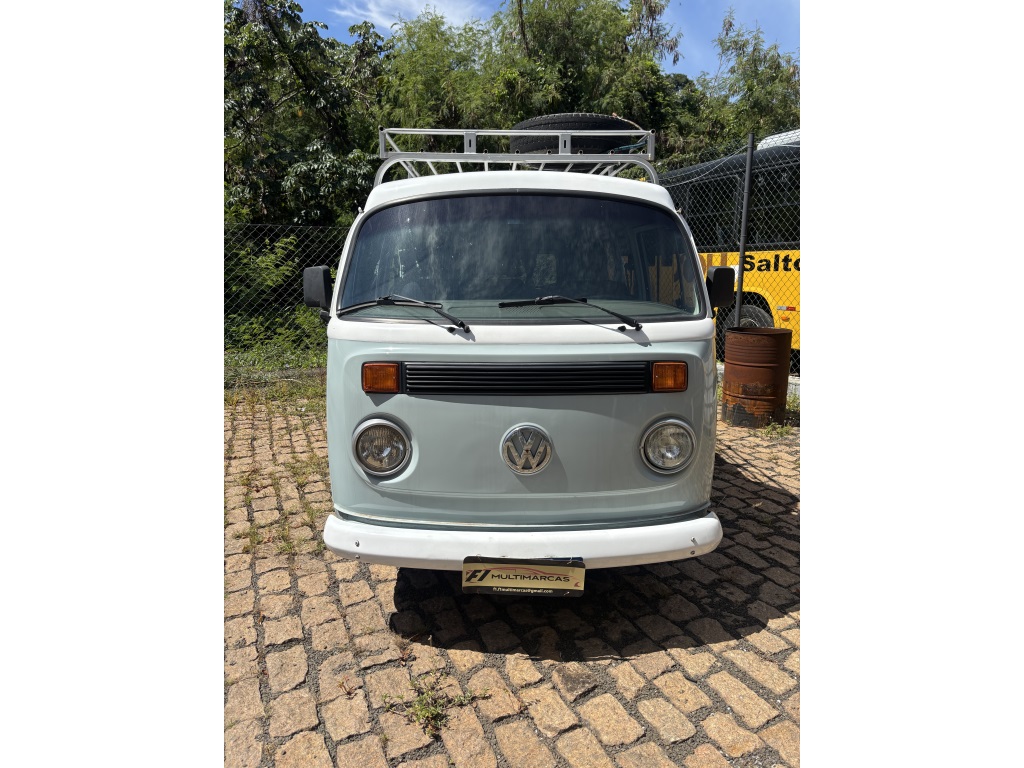 VOLKSWAGEN KOMBI