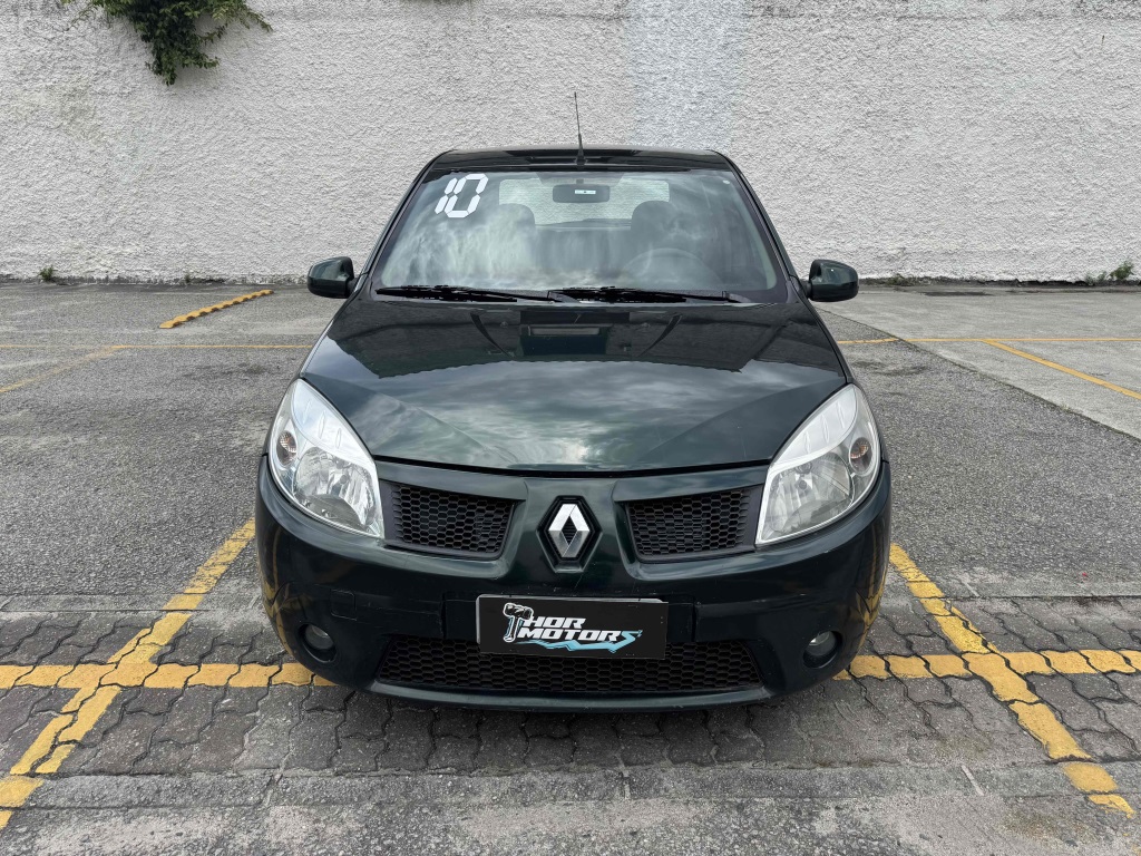 RENAULT SANDERO