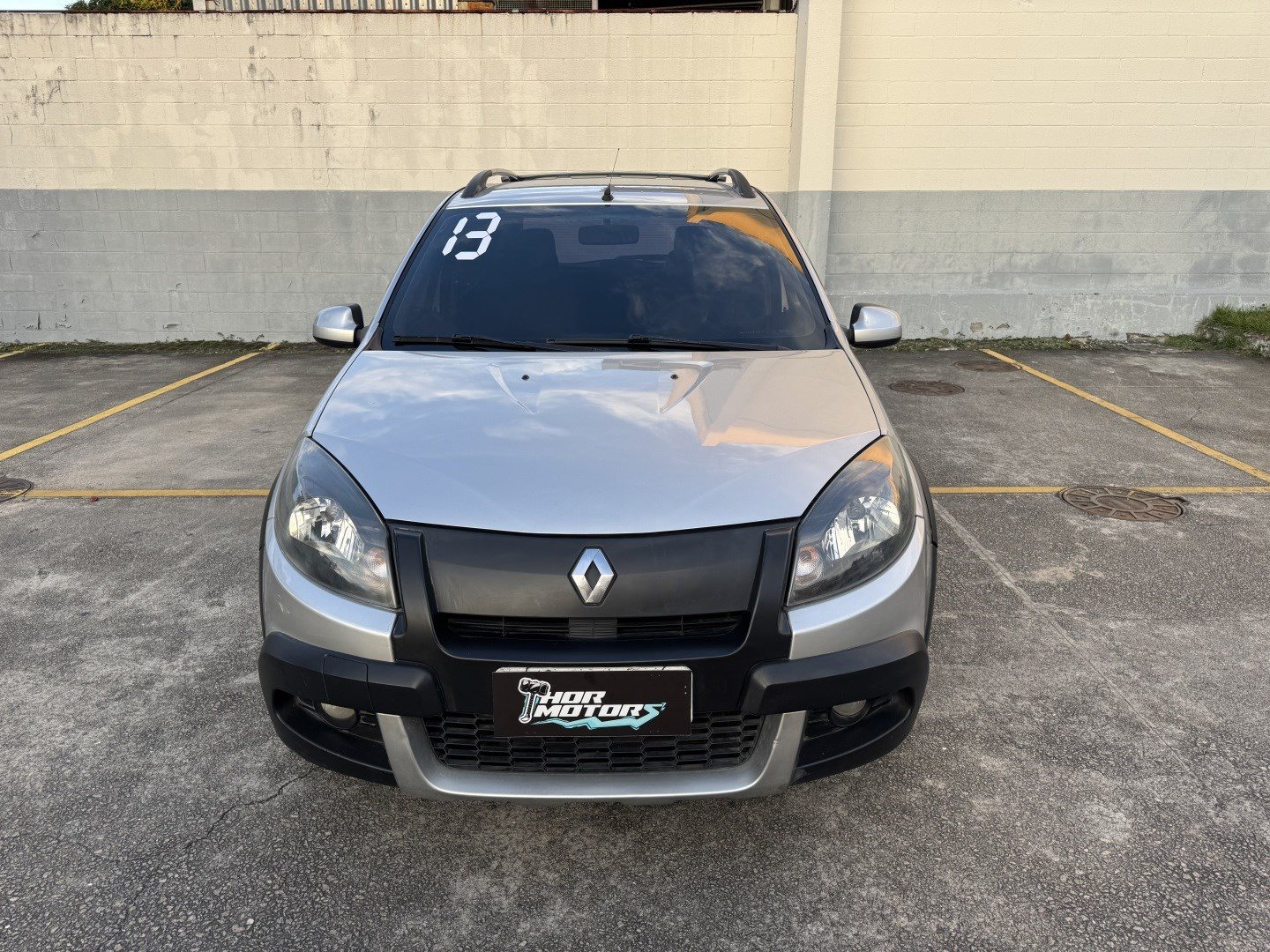 RENAULT SANDERO