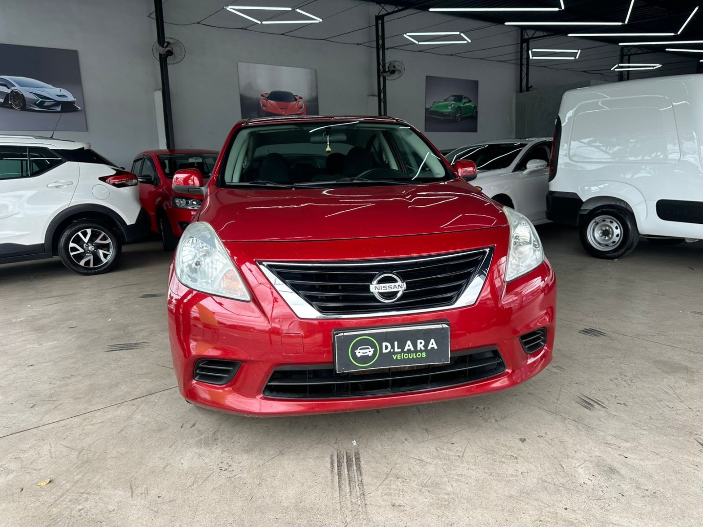 NISSAN VERSA