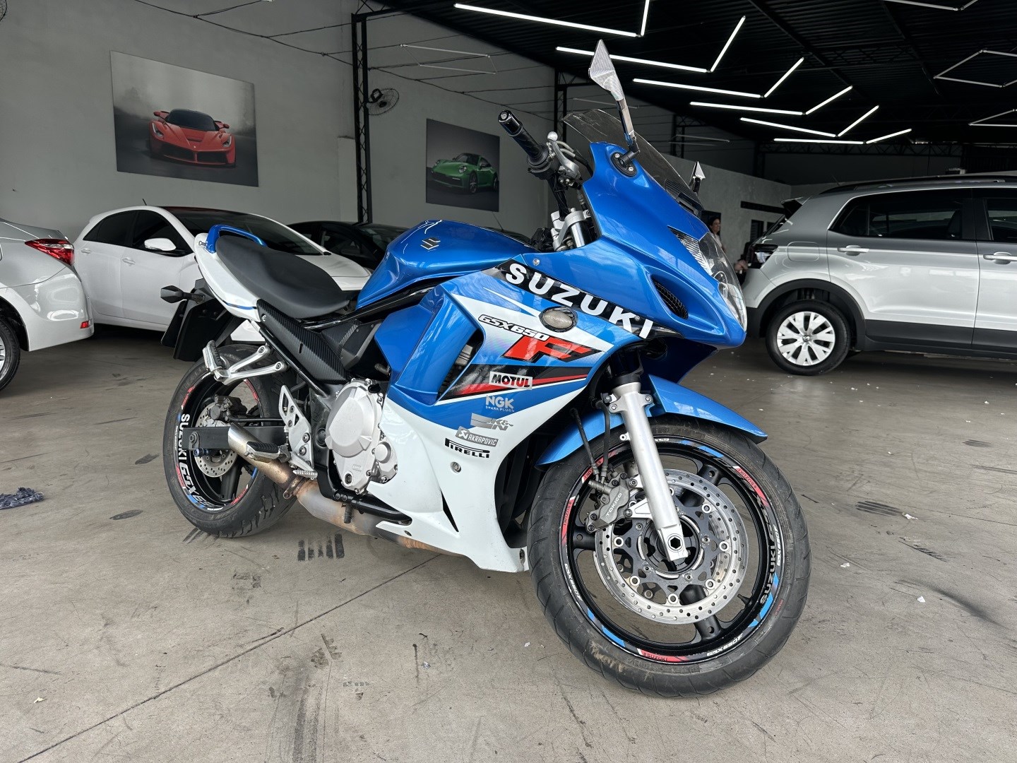 SUZUKI GSX 650 F