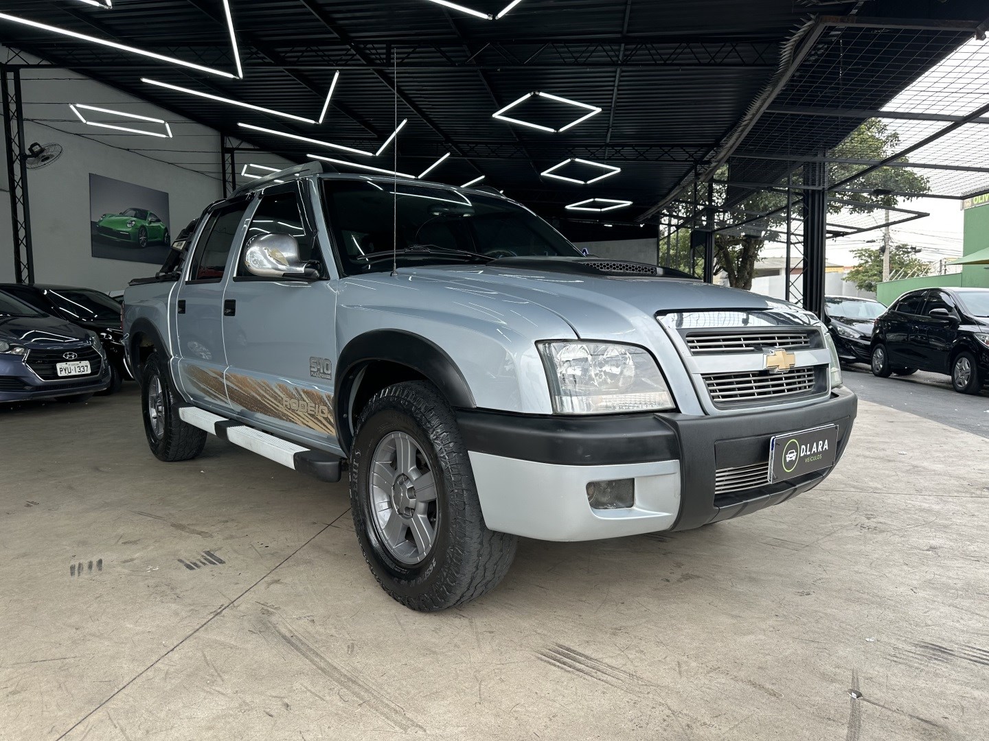 CHEVROLET S10