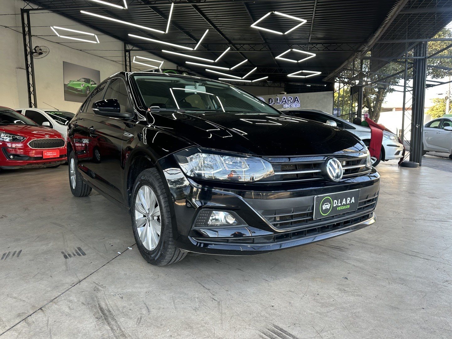 VOLKSWAGEN VIRTUS