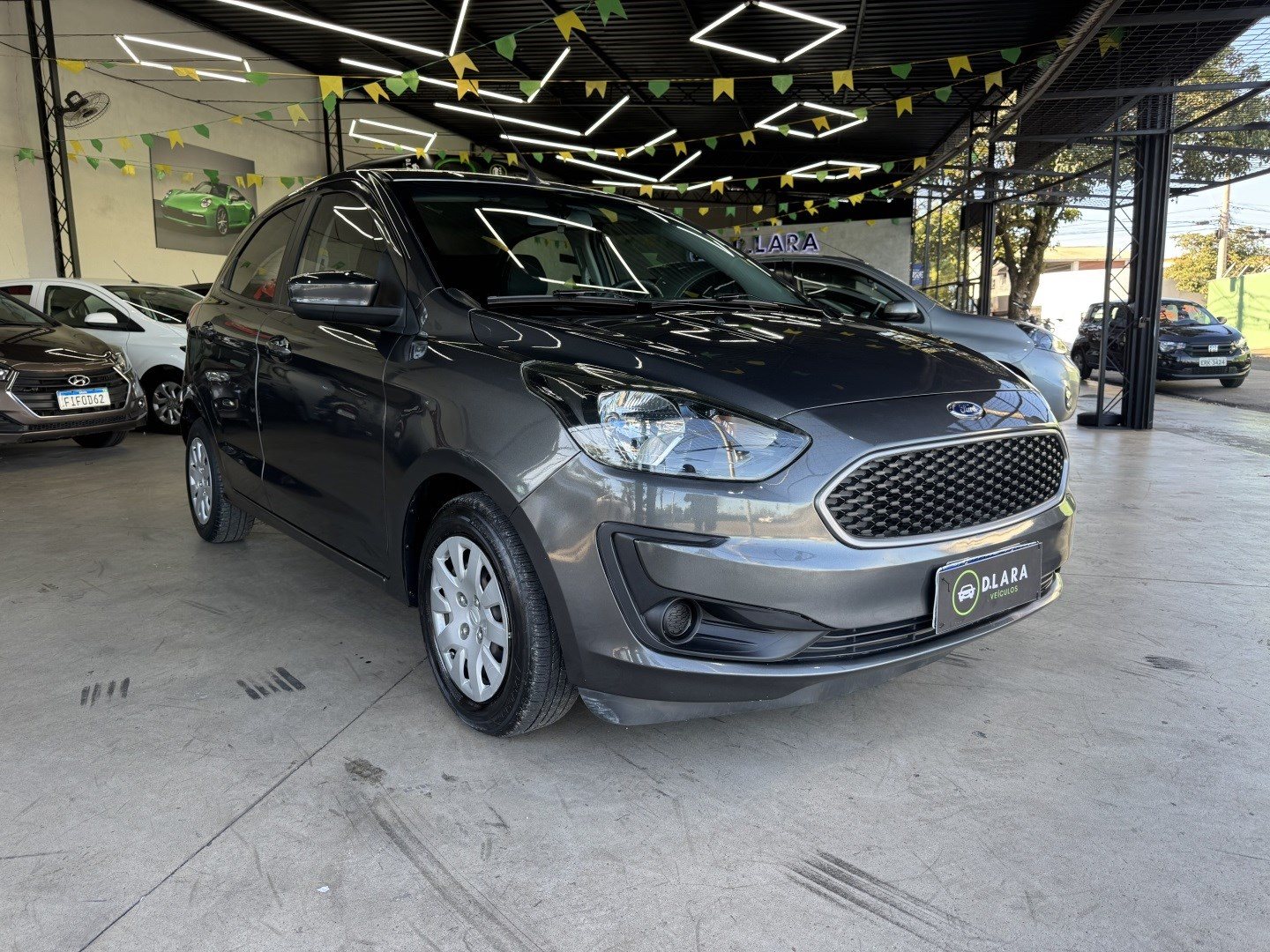 FORD KA