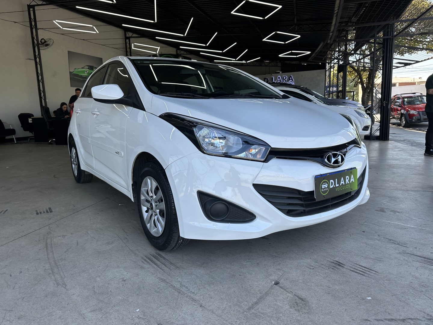 HYUNDAI HB20