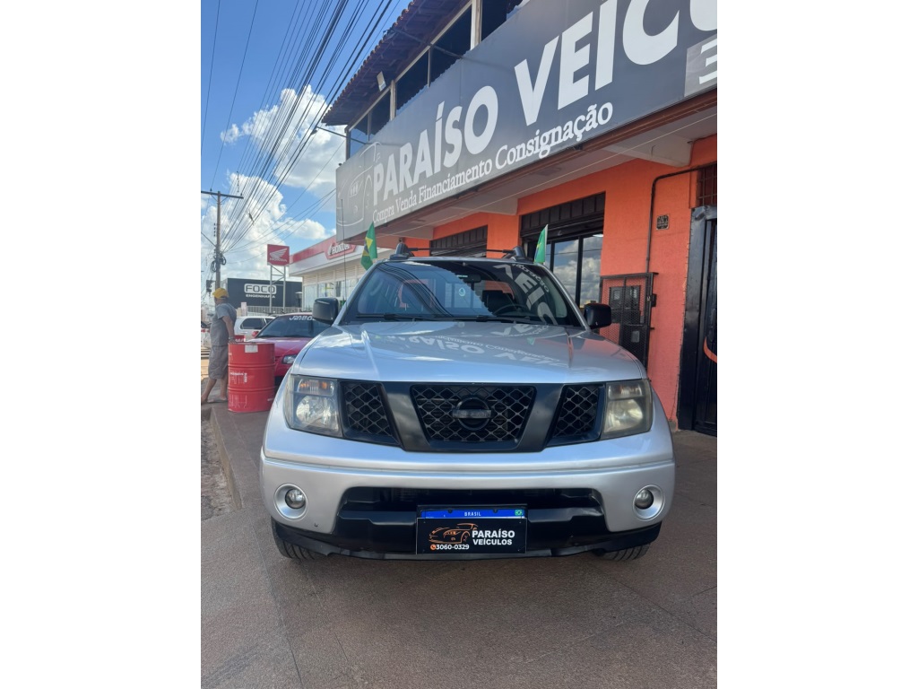 NISSAN FRONTIER