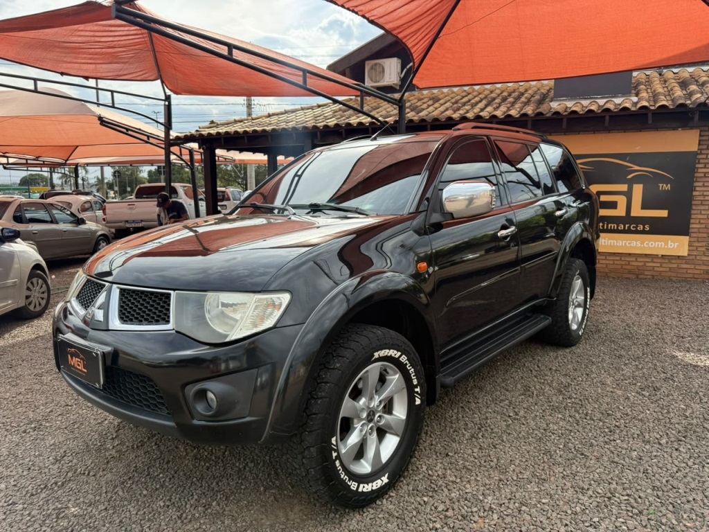 MITSUBISHI PAJERO DAKAR