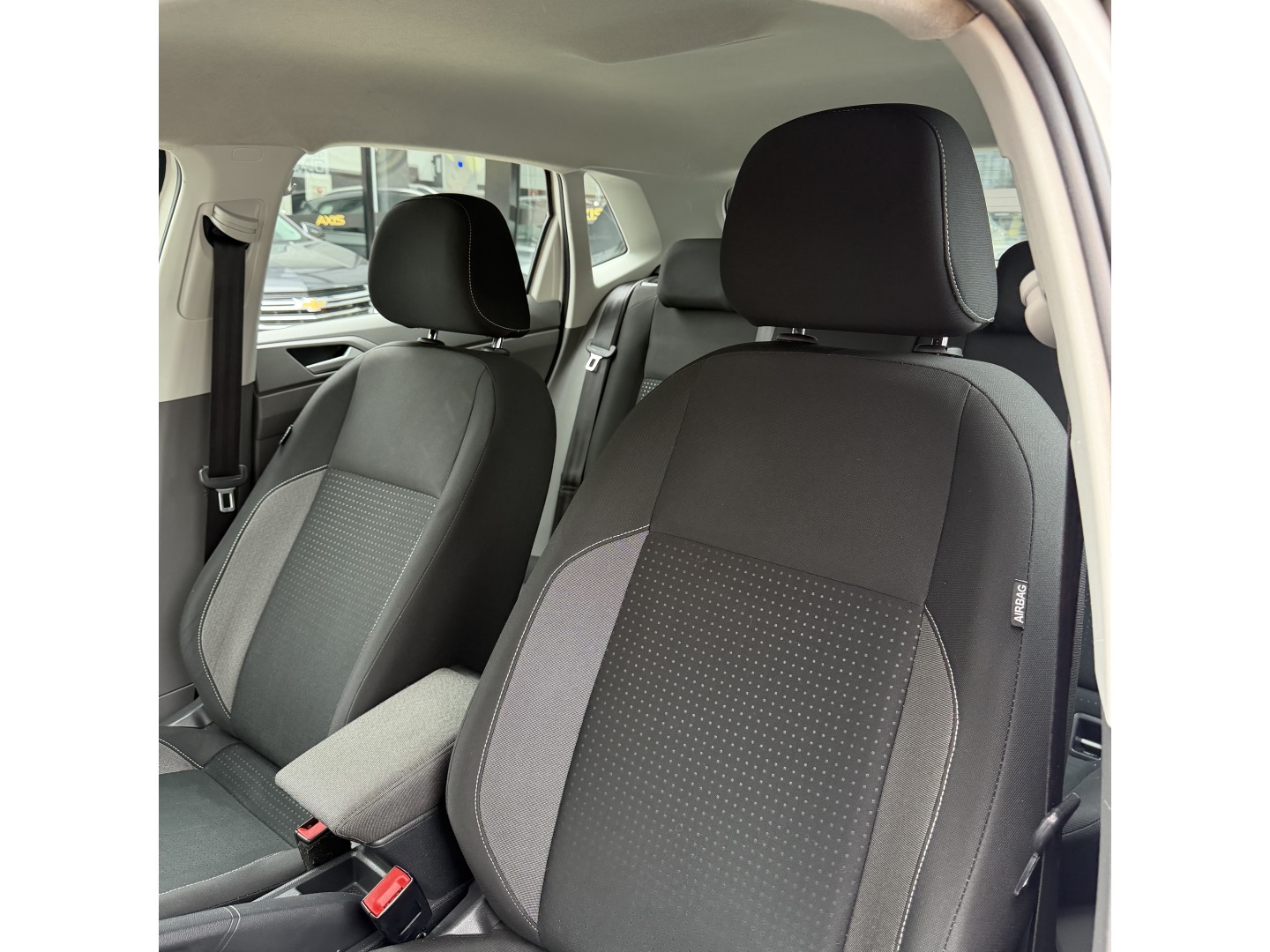 Volkswagen Polo 1.0 200 TSI Comfortline Automático - foto 2