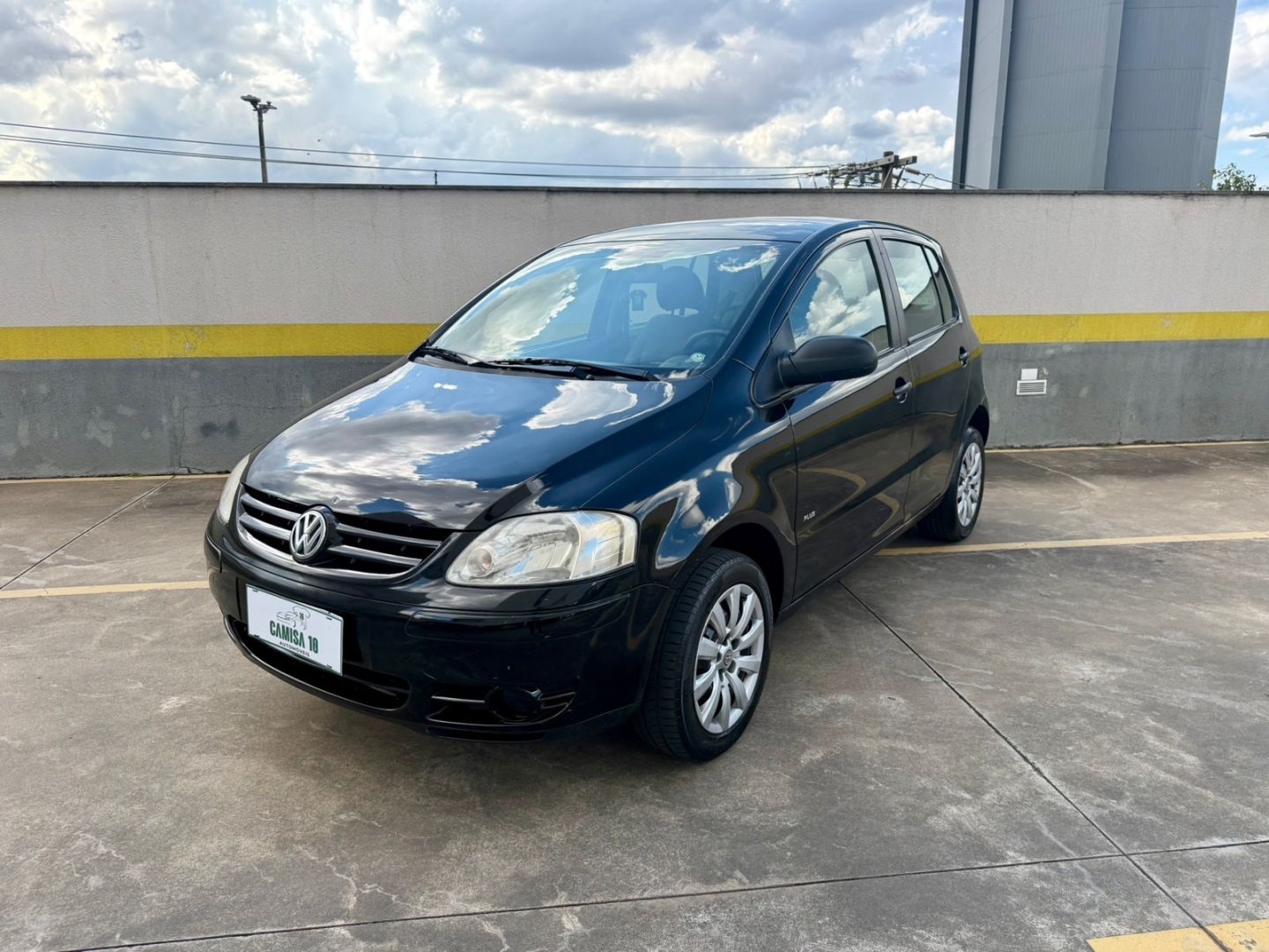 VOLKSWAGEN FOX