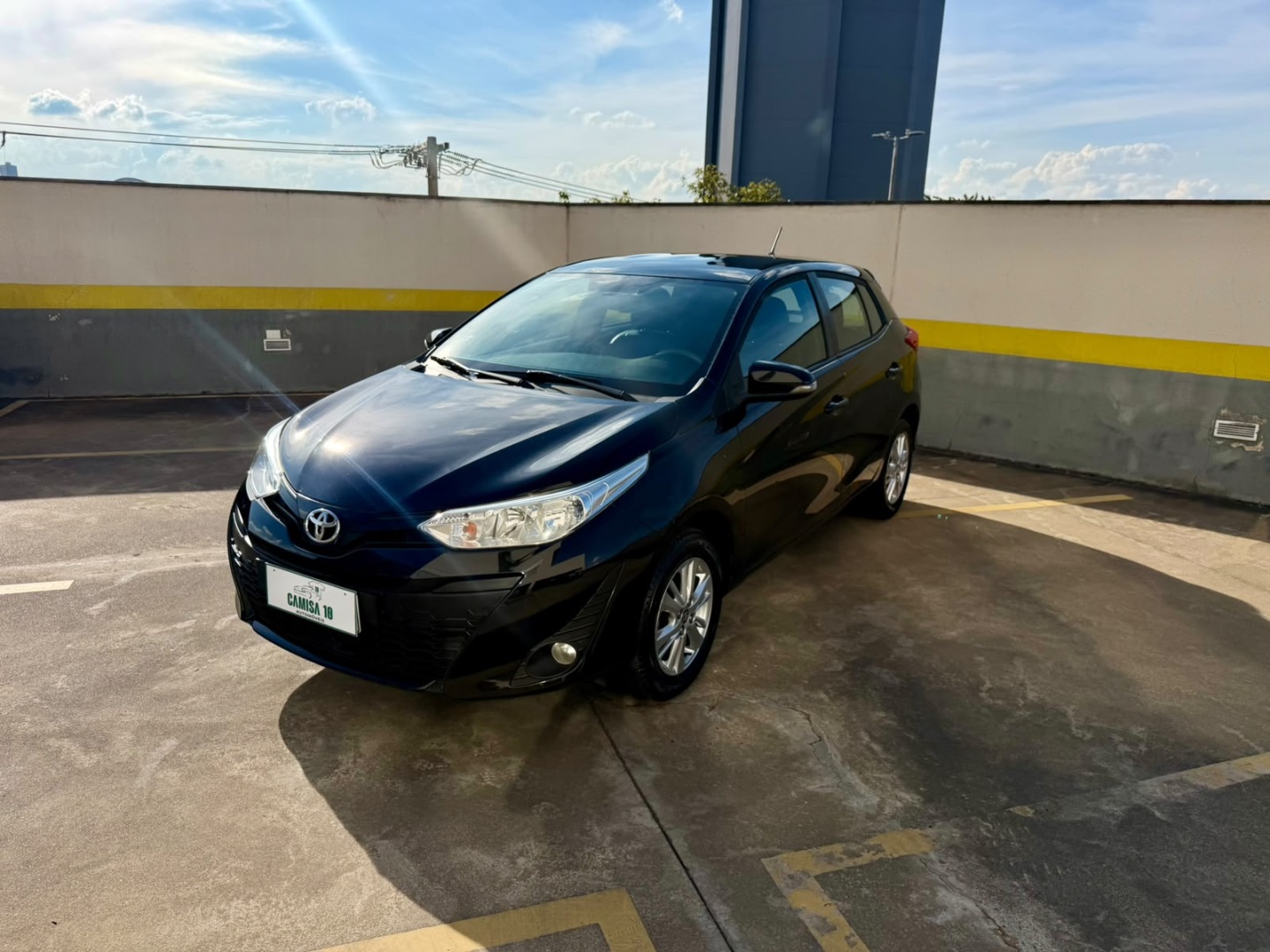 TOYOTA YARIS
