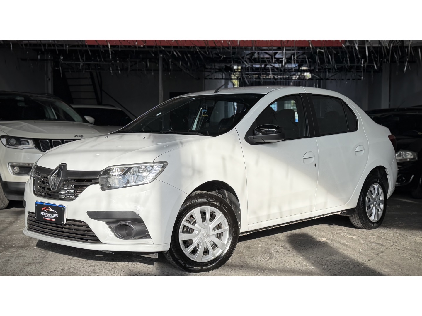 RENAULT LOGAN