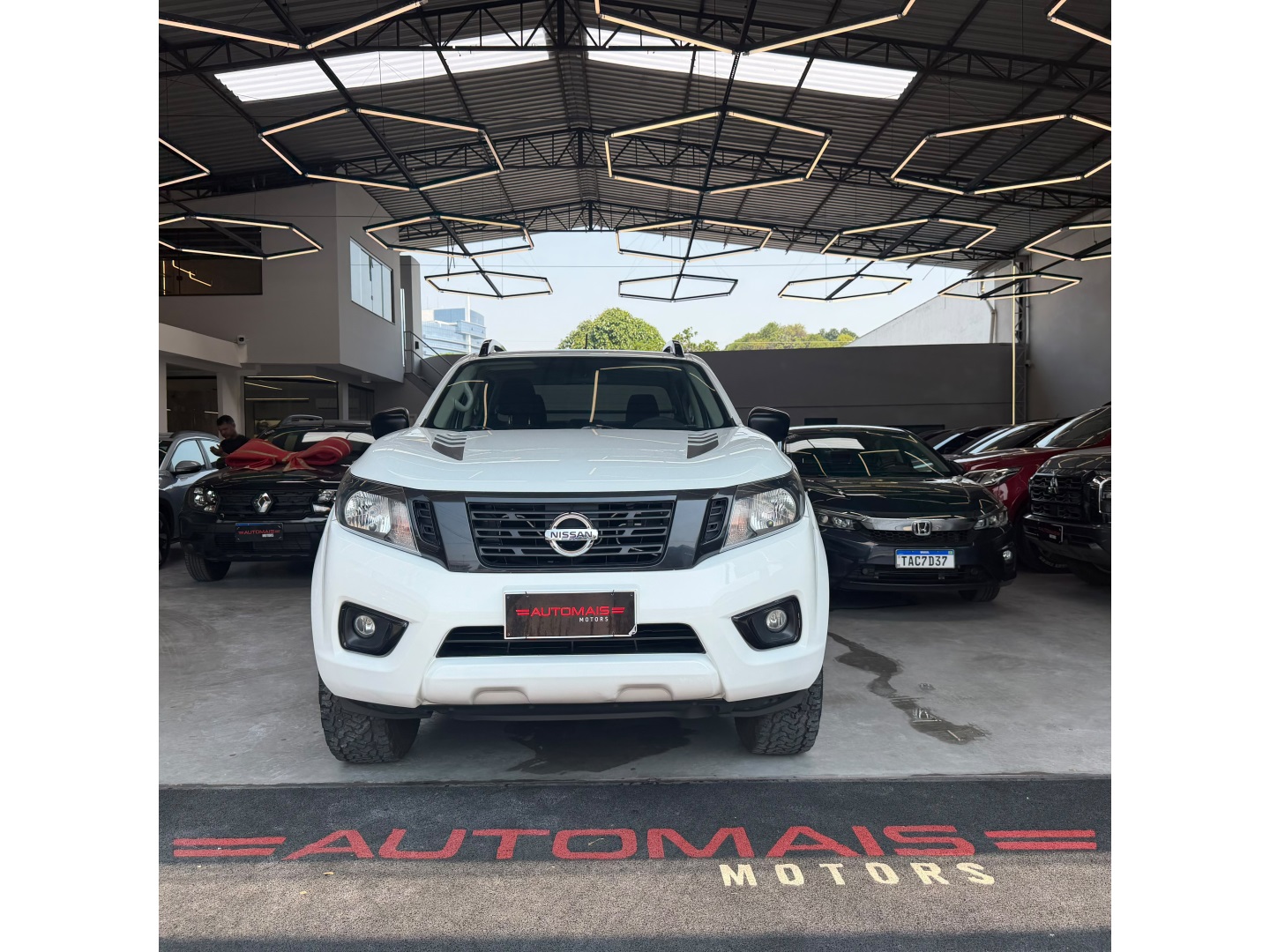 NISSAN FRONTIER