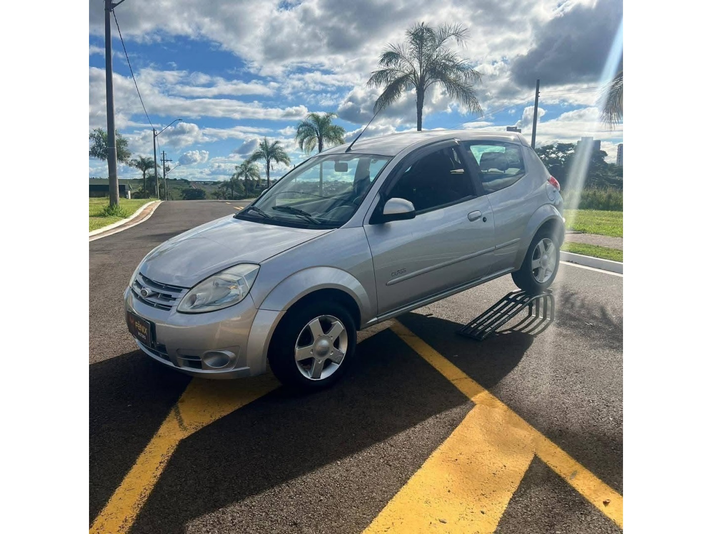 FORD KA