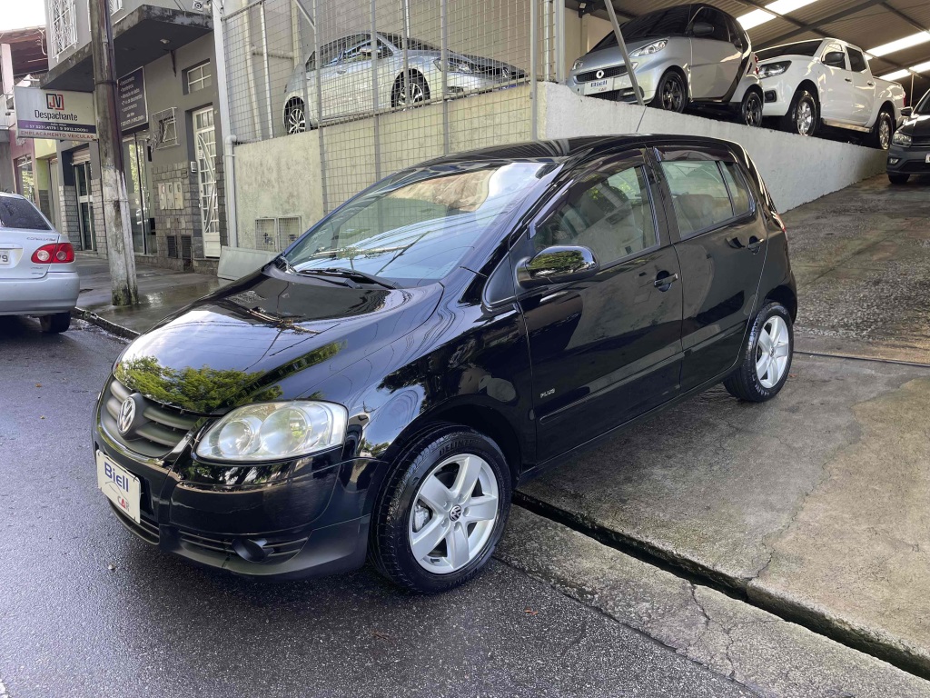 VOLKSWAGEN FOX