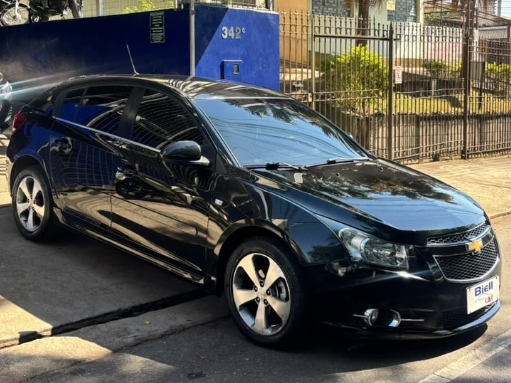 CHEVROLET CRUZE