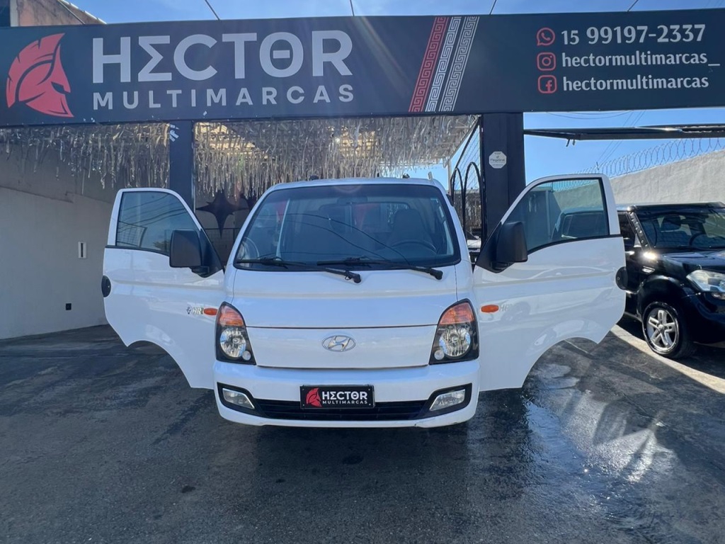 HYUNDAI HR