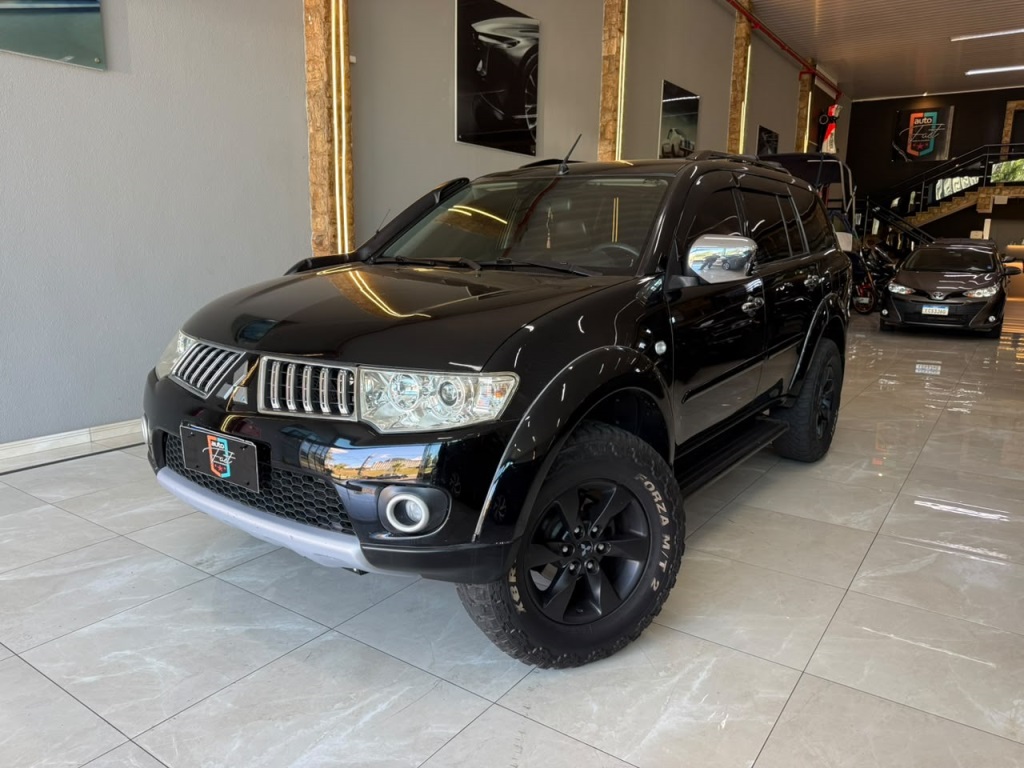 MITSUBISHI PAJERO DAKAR