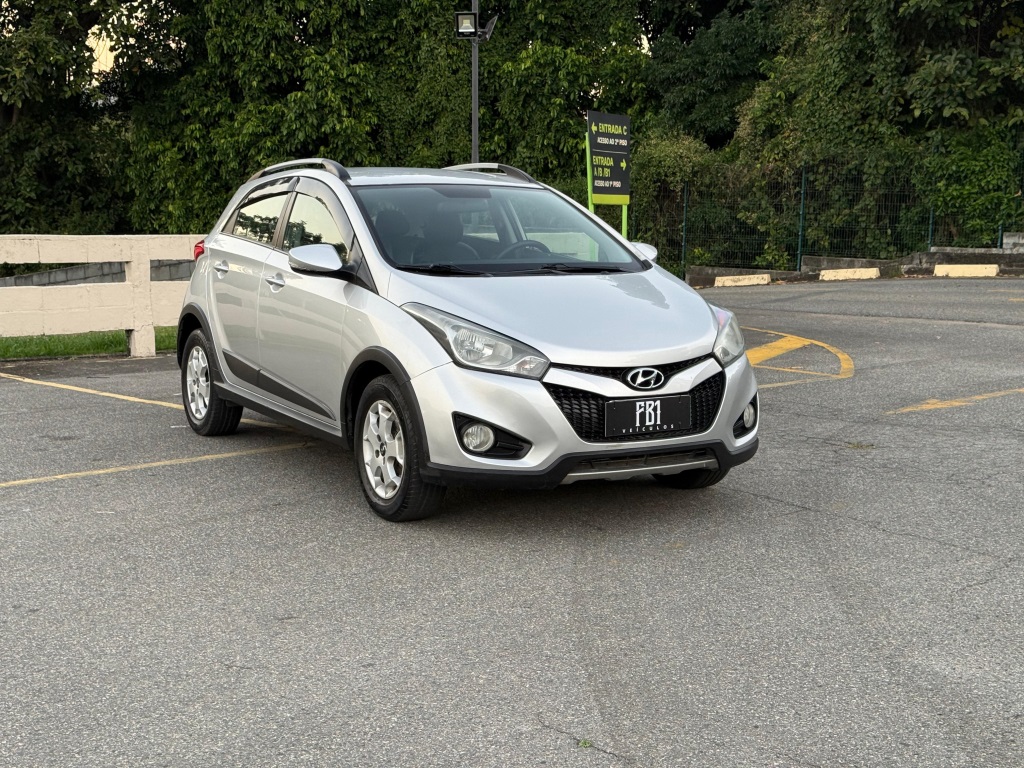 HYUNDAI HB20X