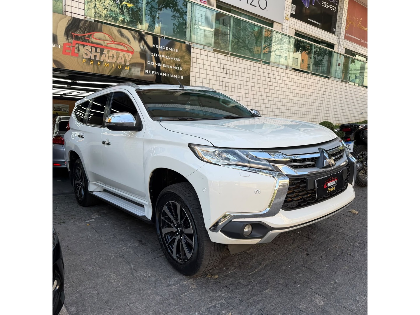 MITSUBISHI PAJERO SPORT