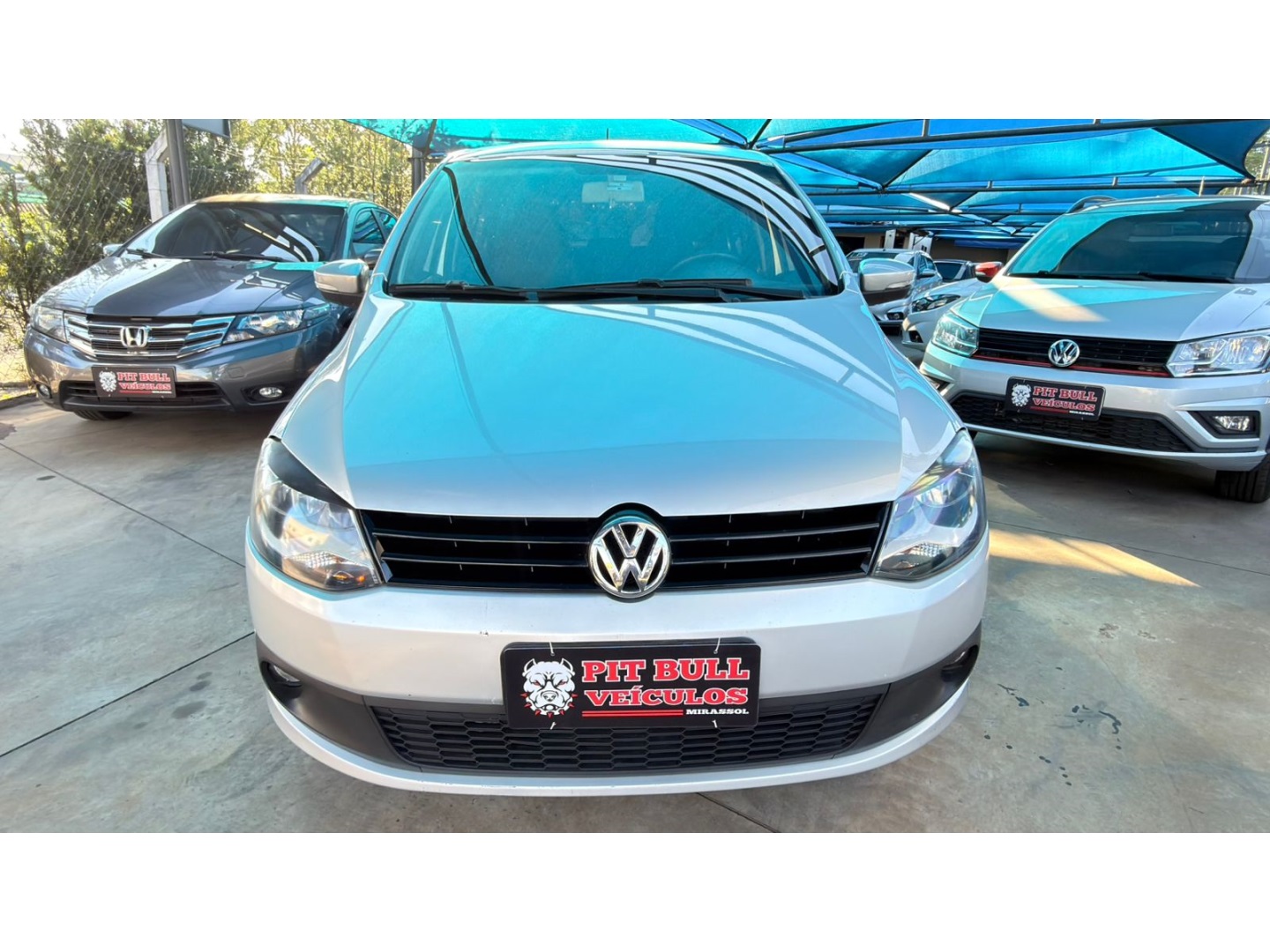 VOLKSWAGEN FOX
