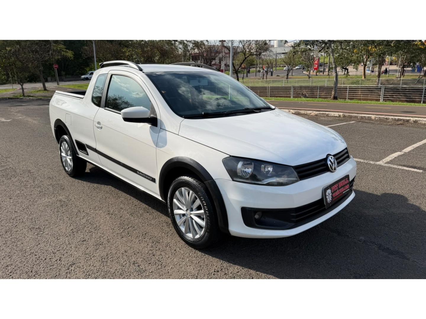 Volkswagen Saveiro 2016 à venda