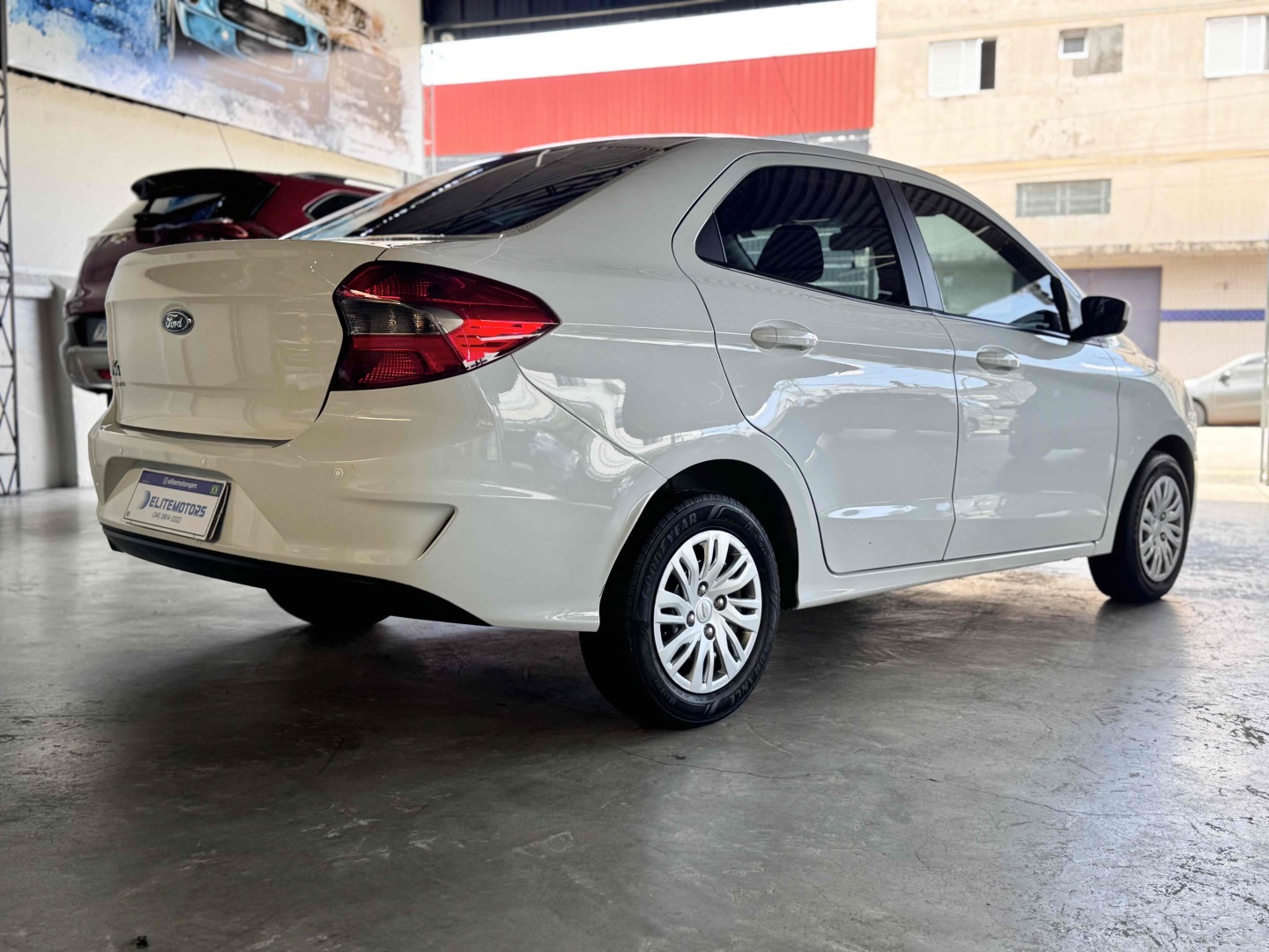 FORD KA 1.5 TI-VCT FLEX SE PLUS SEDAN MANUAL