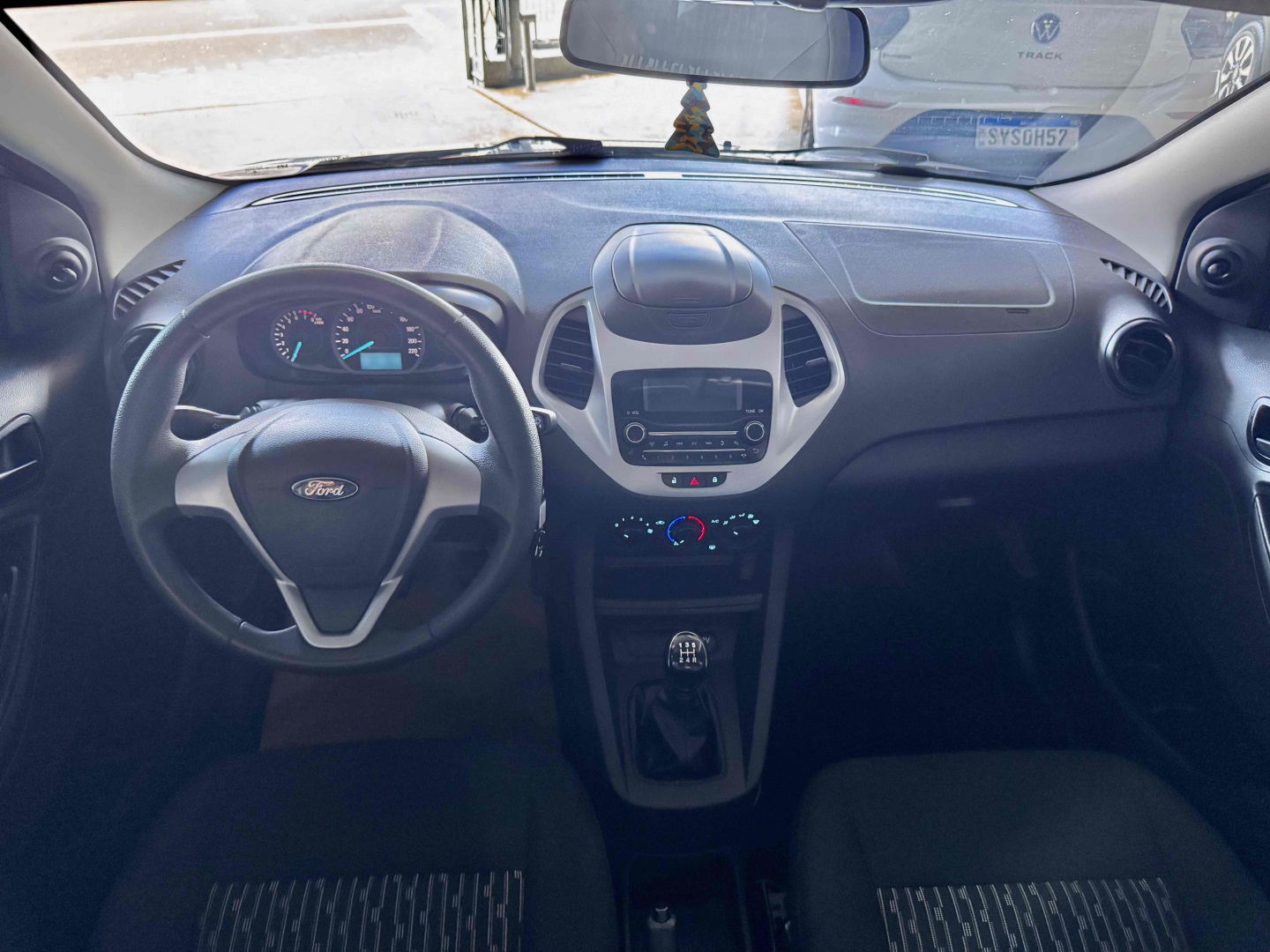 FORD KA 1.5 TI-VCT FLEX SE PLUS SEDAN MANUAL