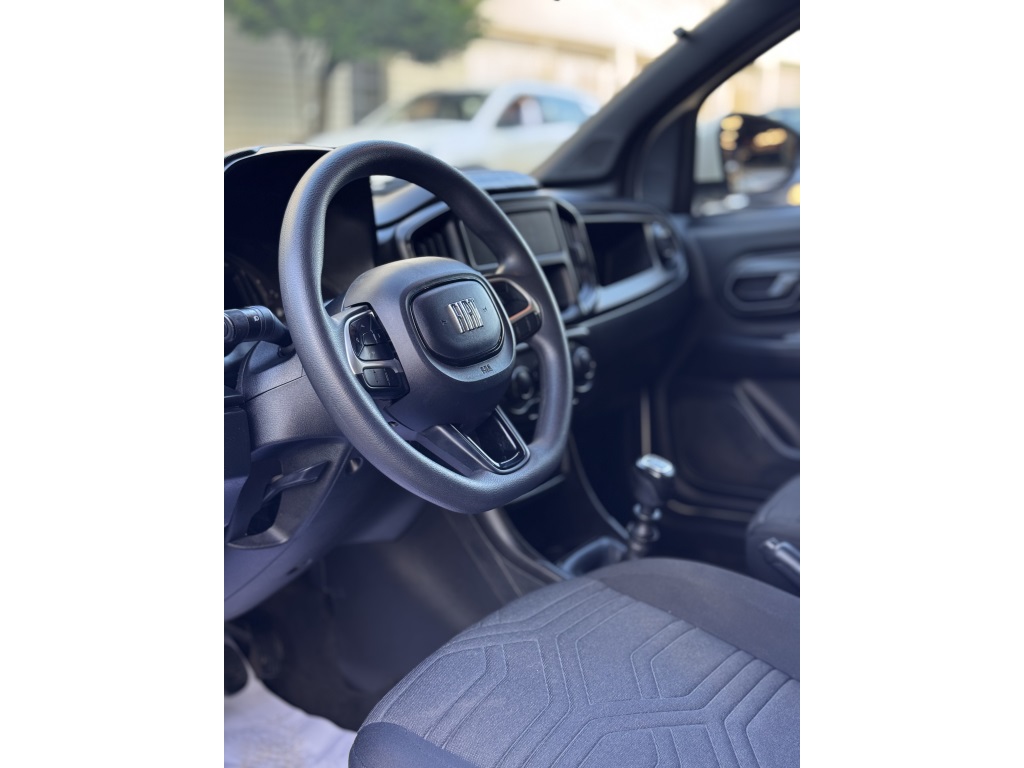 FIAT STRADA 1.3 FIREFLY FLEX FREEDOM CS MANUAL