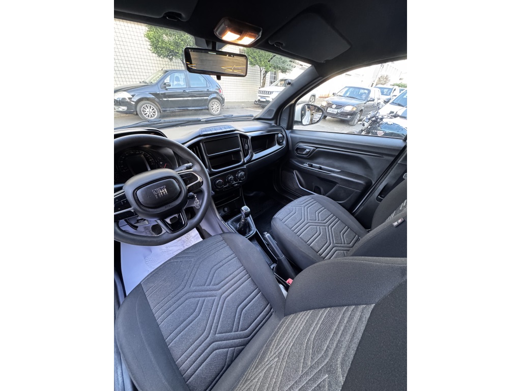 FIAT STRADA 1.3 FIREFLY FLEX FREEDOM CS MANUAL