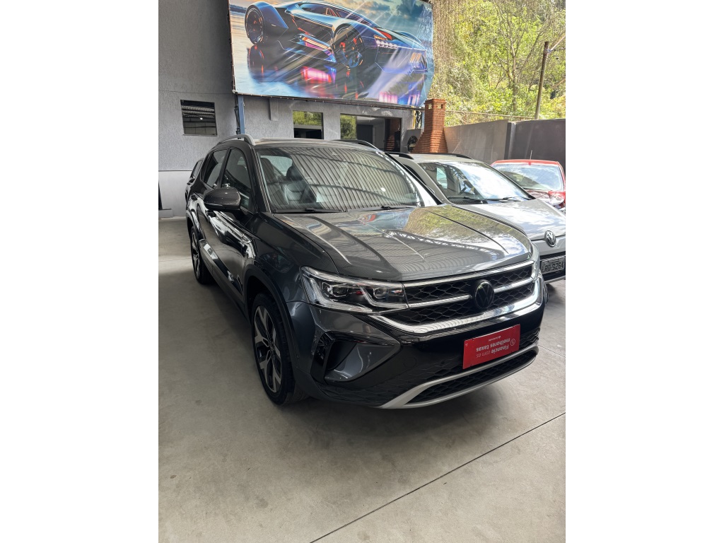 VOLKSWAGEN TAOS