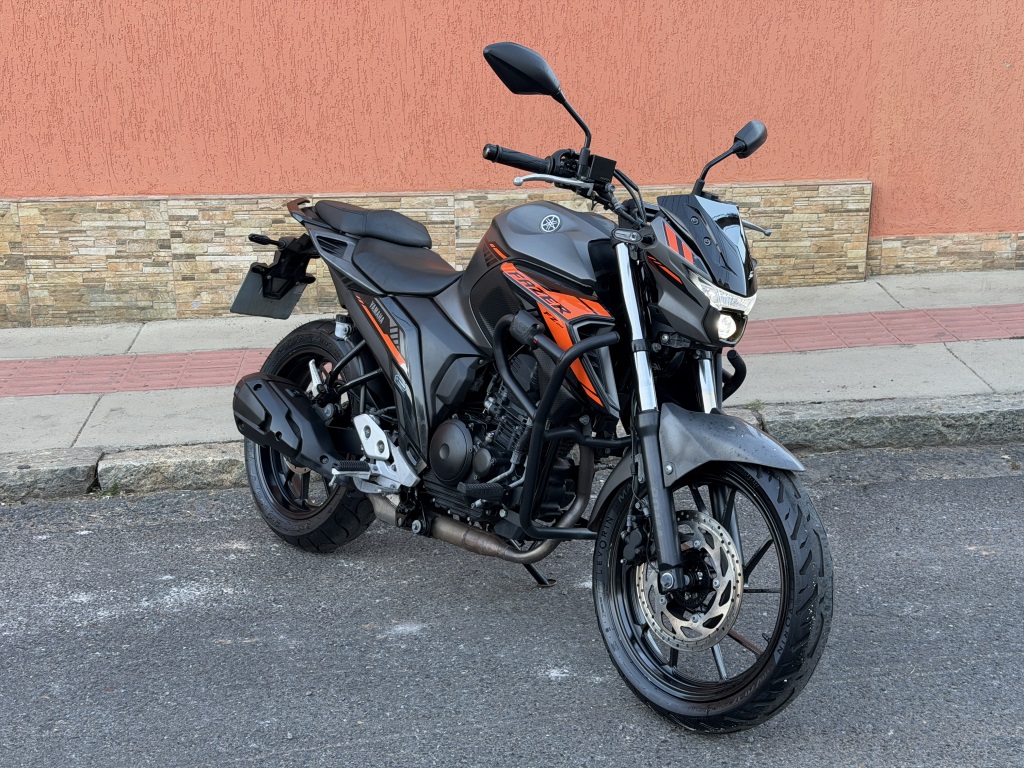 YAMAHA FZ25 FAZER CONNECTED ABS