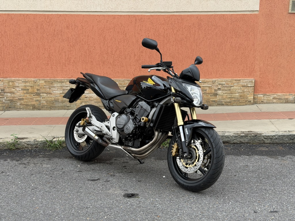HONDA CB 600F HORNET
