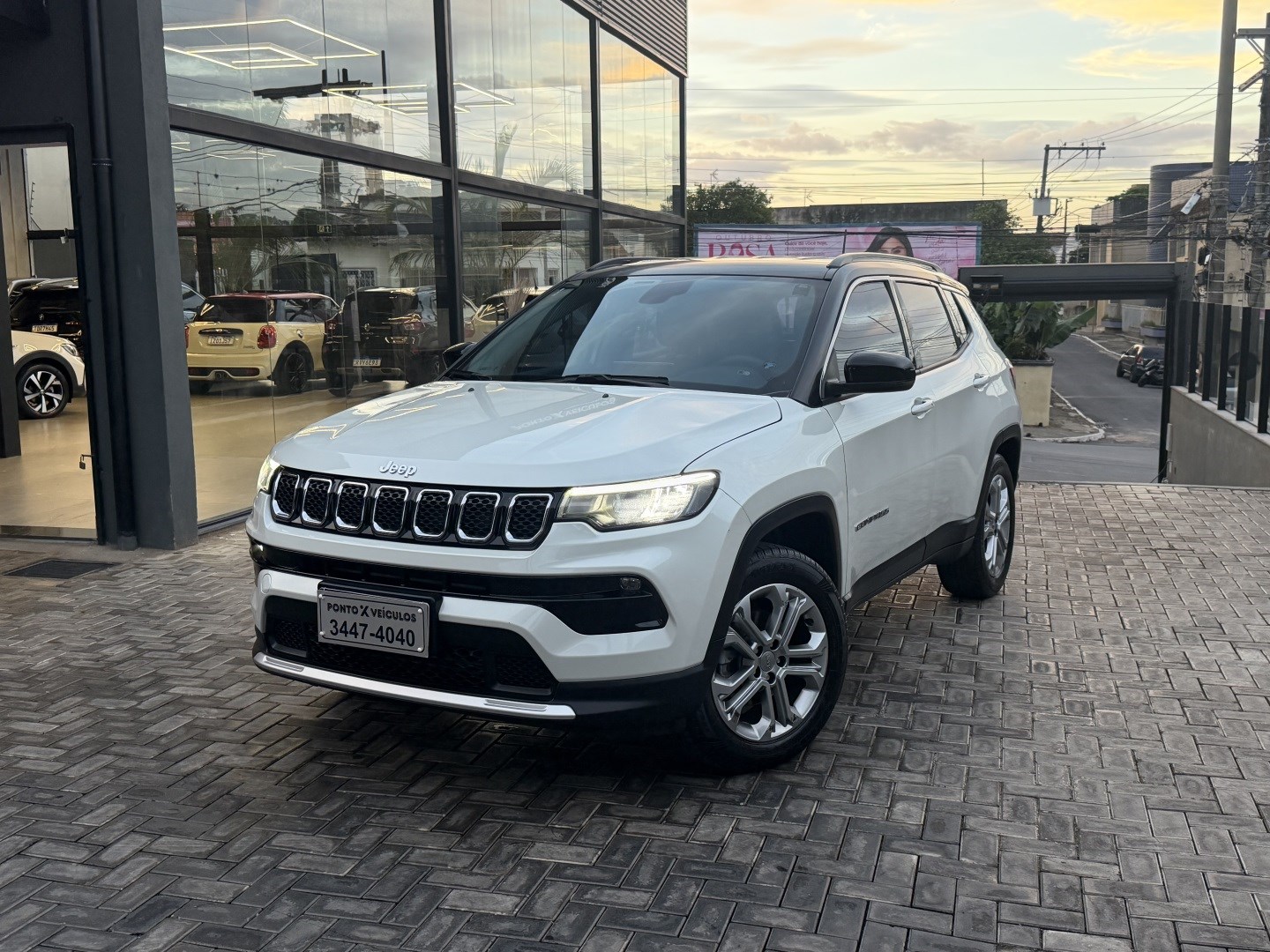 JEEP COMPASS 1.3 T270 TURBO FLEX LONGITUDE AT6