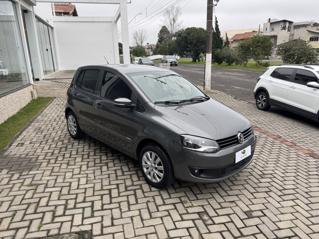 VOLKSWAGEN FOX