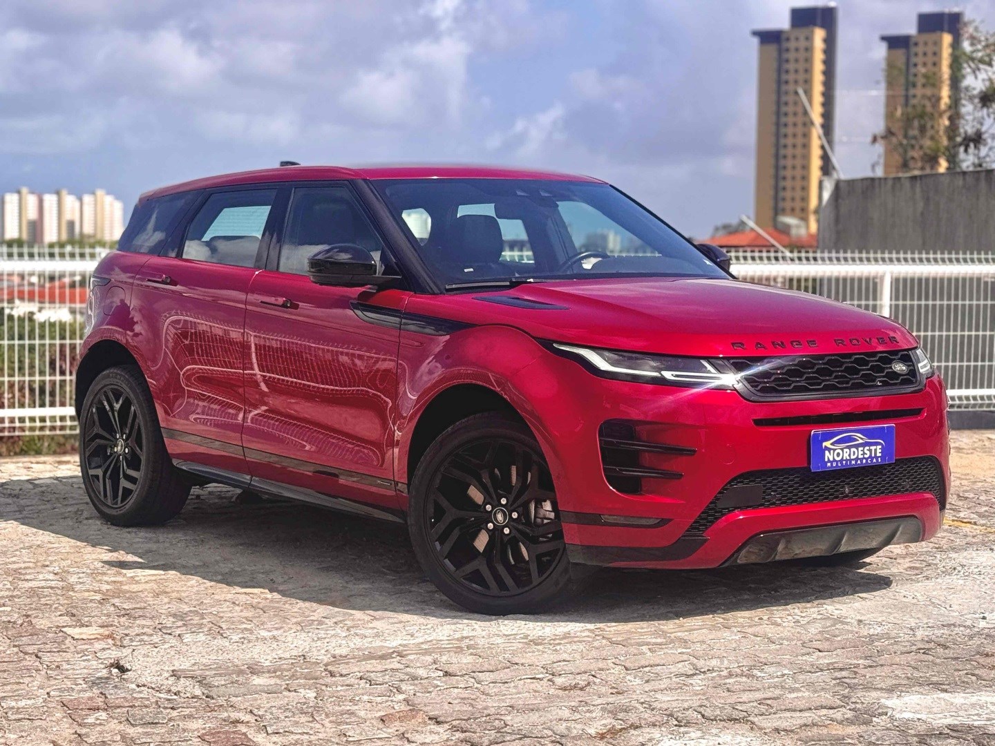 LAND ROVER RANGE ROVER EVOQUE 2.0 P300 GASOLINA R-DYNAMIC SE AWD AUTOMÁTICO