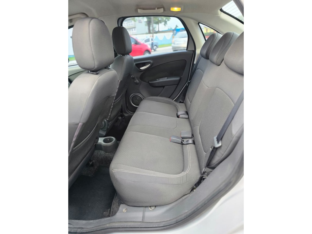 Fiat GRAND Siena 1.4 MPI Attractive 8V Flex 4P Manual - foto 3
