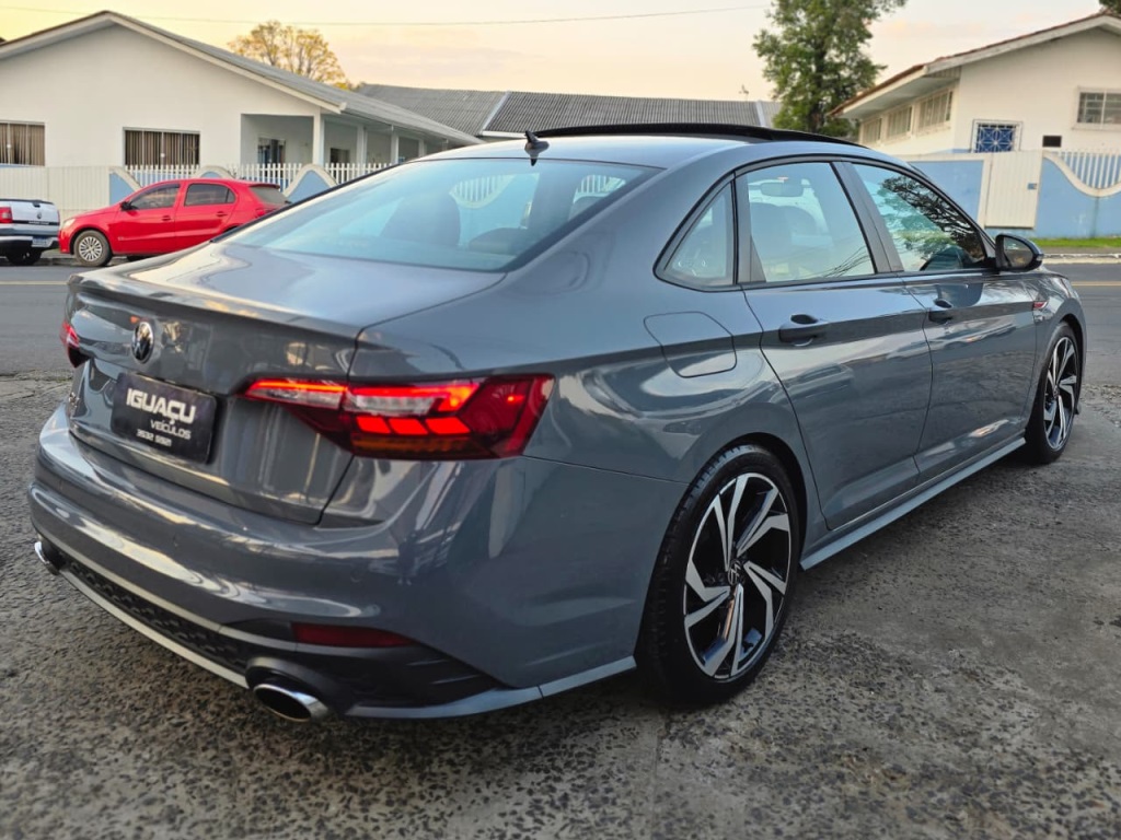 Volkswagen Jetta GLi 350 TSI 2.0 16V 4P Aut. - foto 6