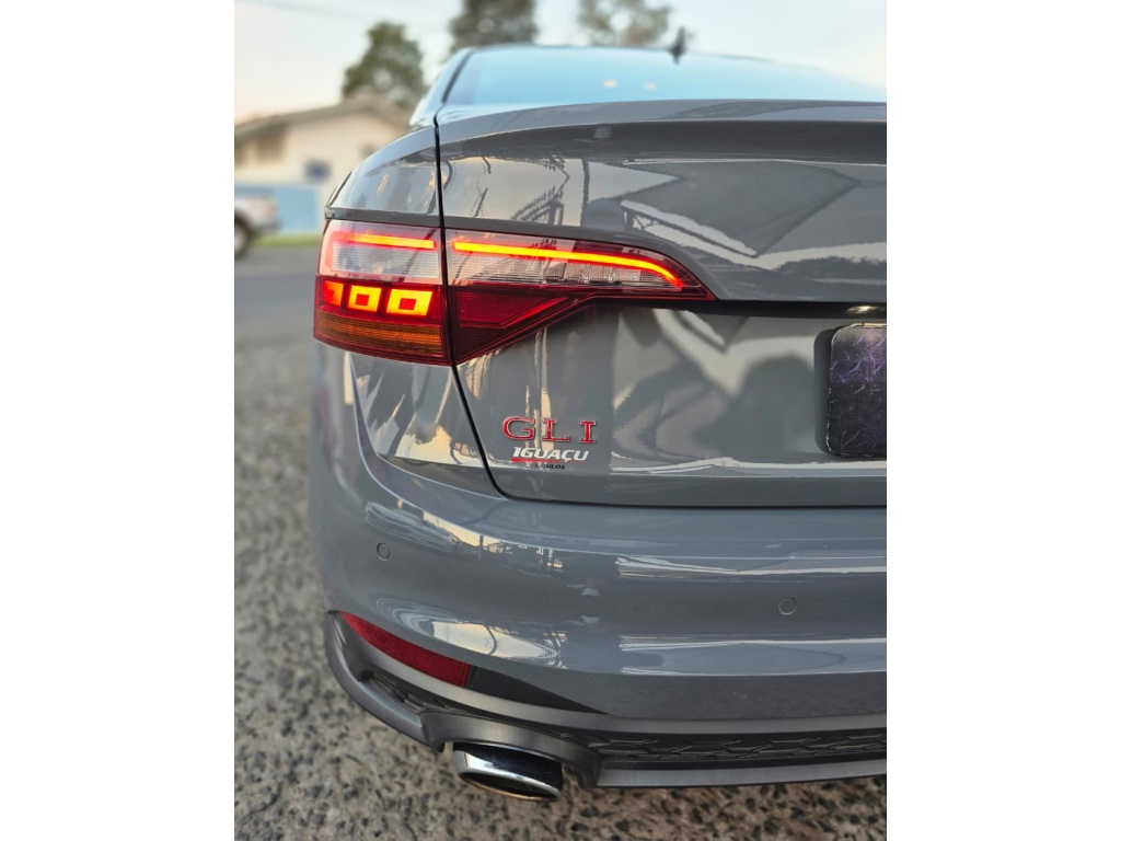 Volkswagen Jetta GLi 350 TSI 2.0 16V 4P Aut. - foto 15